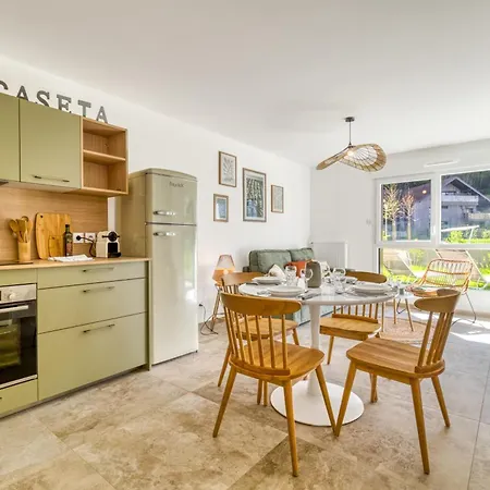 Holiday home La Caseta - Idealement Situe A 150m Du Duingt